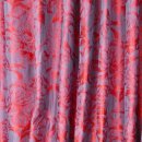 Dekostoff rot mit blau florales Muster 155cm breit