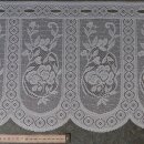 Scheibengardinenstoff 2,70 m Ranken Kreise Blumen 31cm hoch